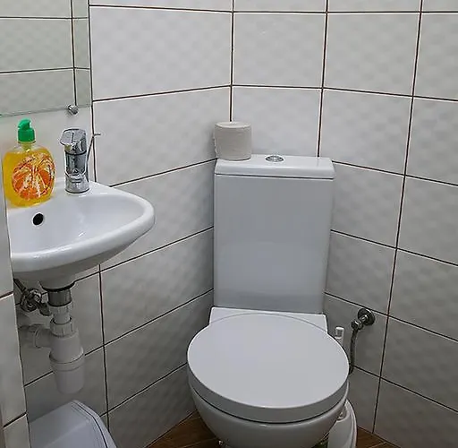 Apartment Hnatyuka15 Квартира В Центрі З Постійним Світлом 아파트 *