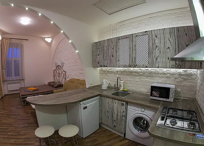 アパート Apartment Hnatyuka15 Квартира В Центрі З Постійним Світлом リヴィウ