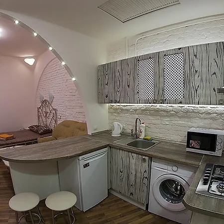 Lägenhet Apartment Hnatyuka15 Квартира В Центрі З Постійним Світлом Lviv